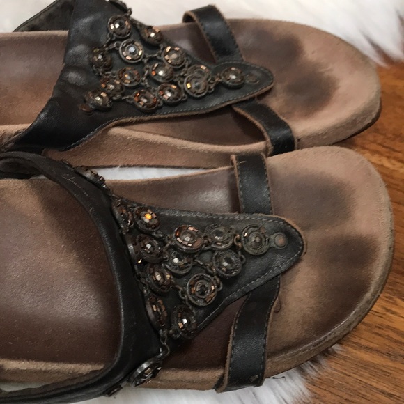 teva naot shoes